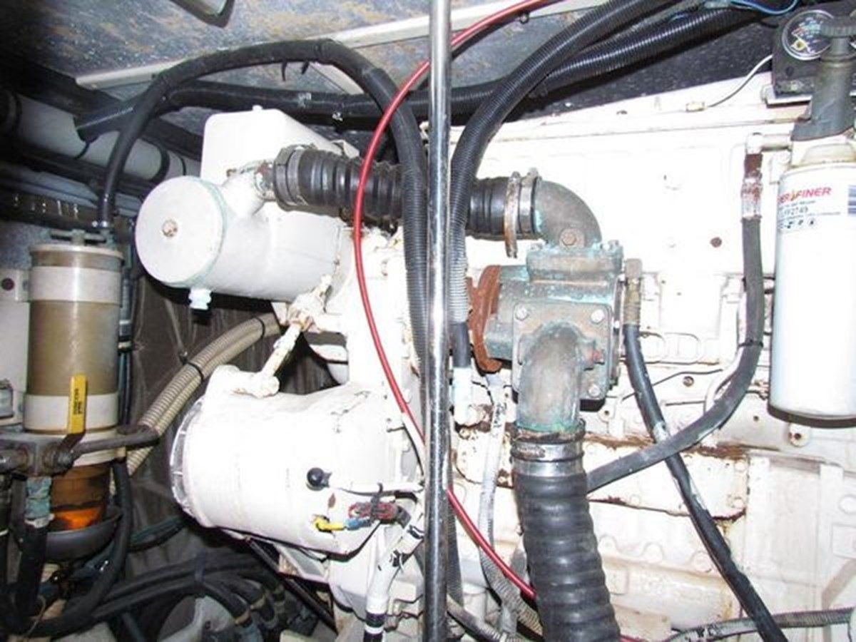 best yacht sales deals 1996 Sea Ray 55 Sedan Bridge - SEA RAY