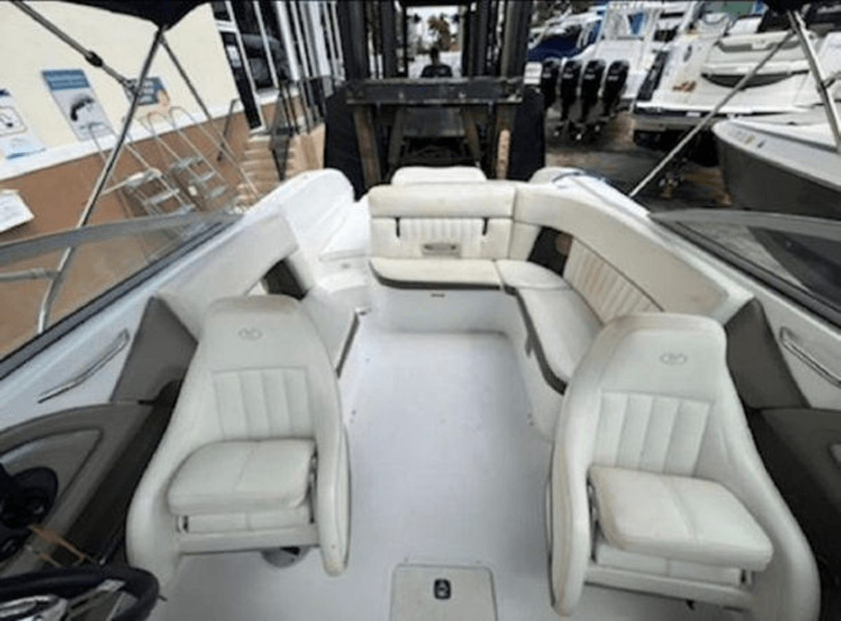 Стоимость яхты 2006 Cobalt 272 272