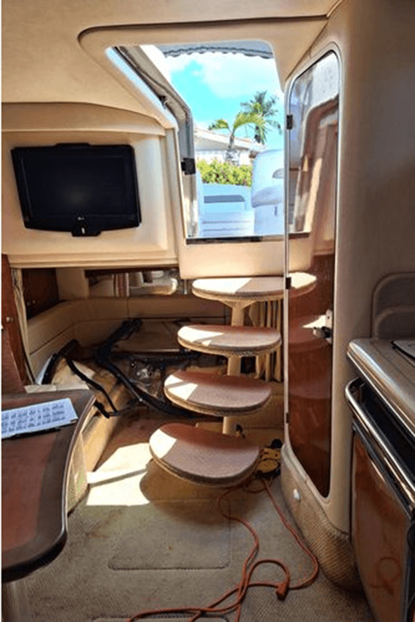 Продажа яхты MiCa