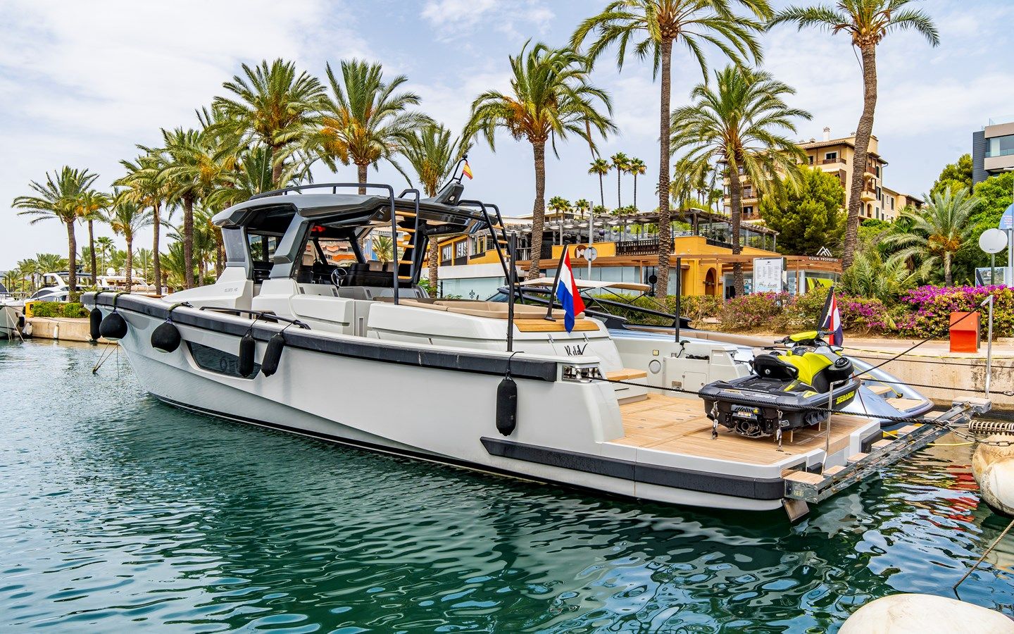 Лучшая цена на RELAX IF YOU CAN BG62