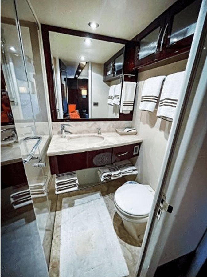 Buy a yacht Lovin Life