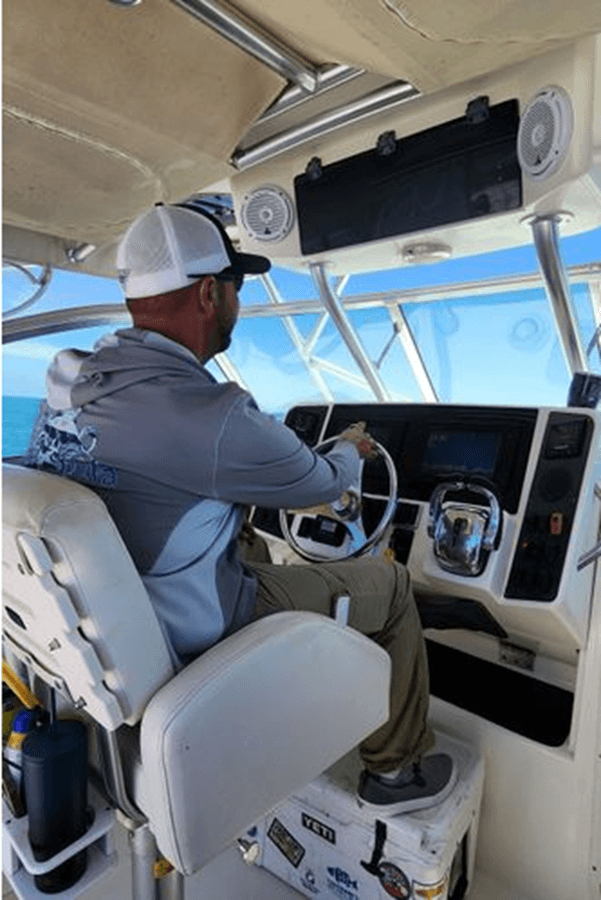 Buy a yacht K DEE 320 EC