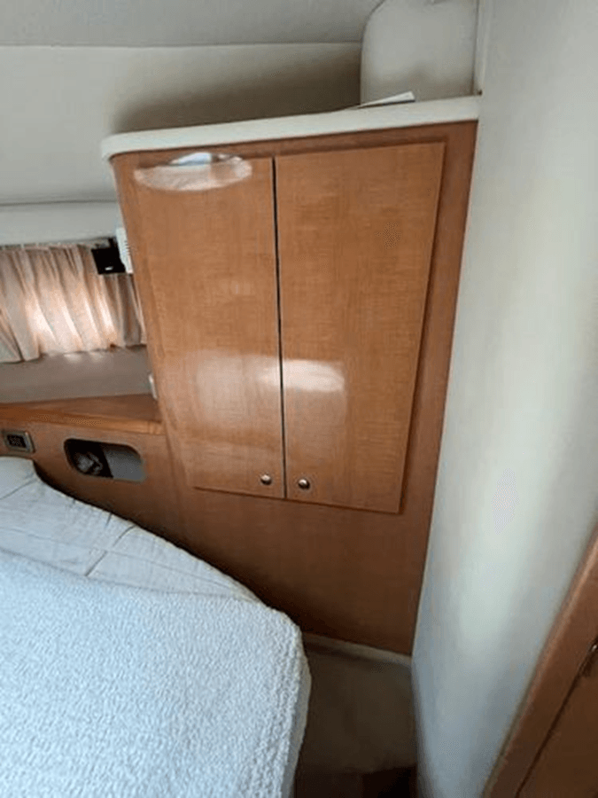 2011 Four Winns V475