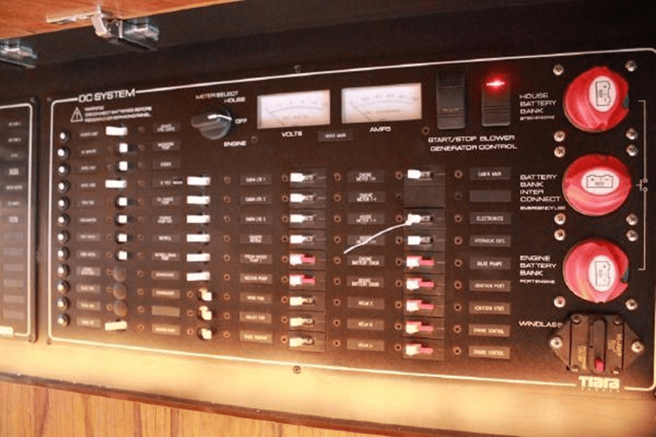 Стоимость яхты 2011 Tiara Yachts 4300 Open 2011