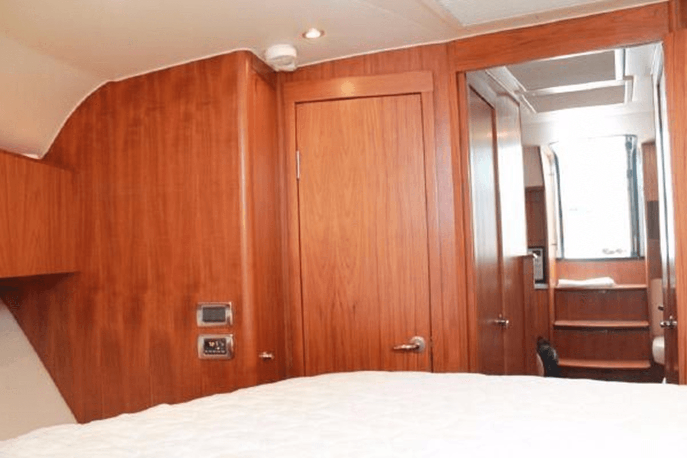 Лучшие предложения покупки яхты 2011 Tiara Yachts 4300 Open - Tiara