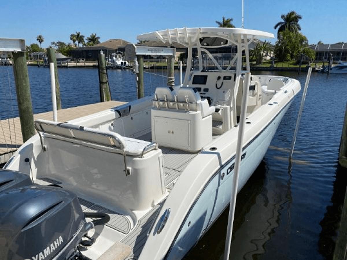2015 Century 3200 Center Console - CENTURY BOATS