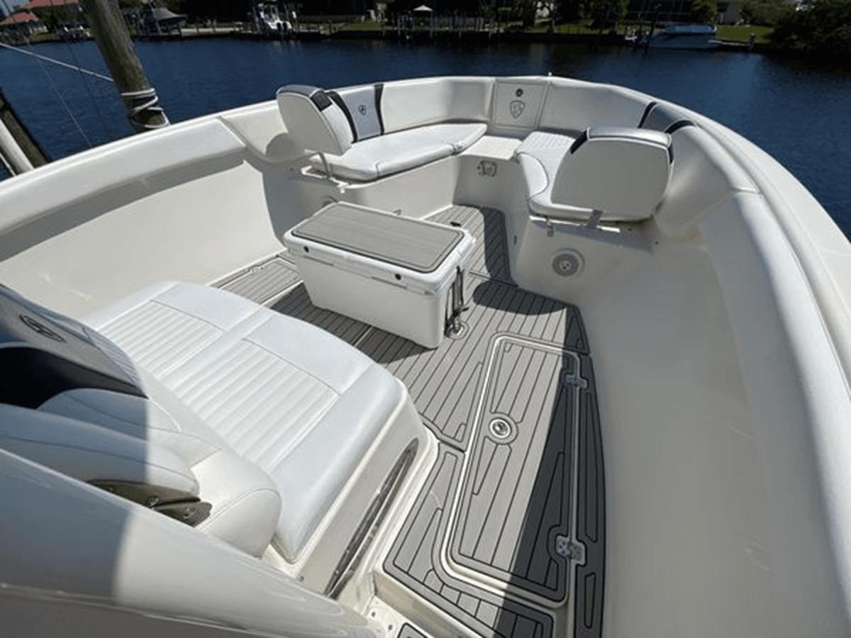 2015 Century 3200 Center Console - CENTURY BOATS yacht sale