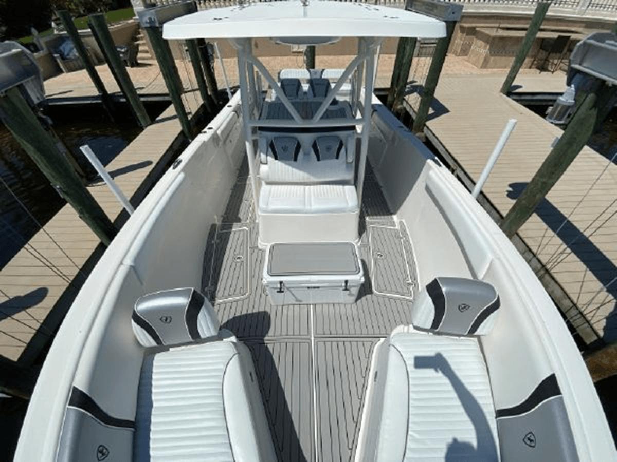 best yacht sales deals 2015 Century 3200 Center Console 32