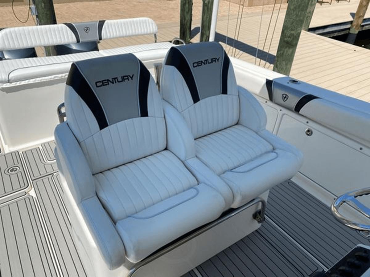 2015 Century 3200 Center Console 3200 Center Console price