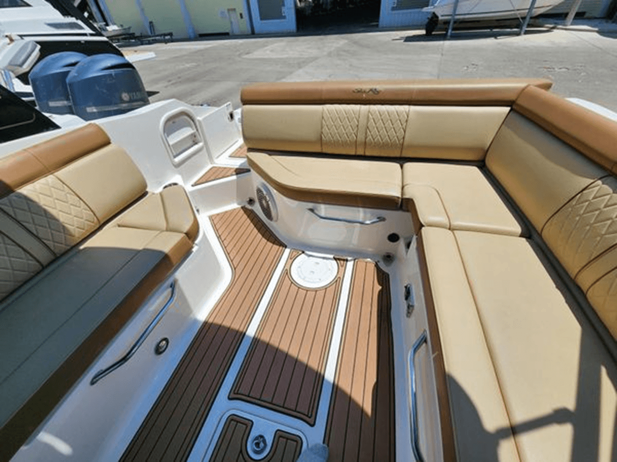 2015 Sea Ray 270 Sundeck - SEA RAY yacht sale