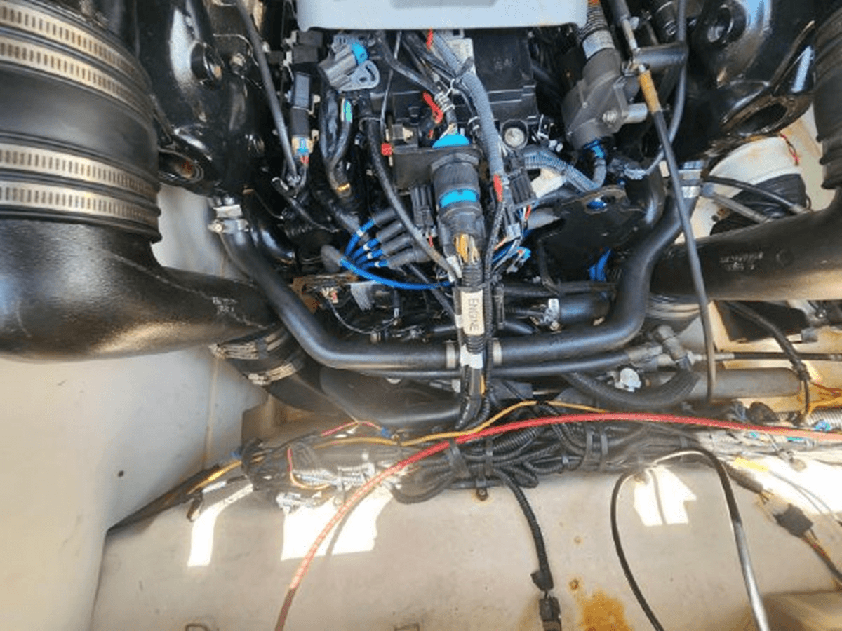 Buy a yacht 2015 Sea Ray 270 Sundeck - SEA RAY