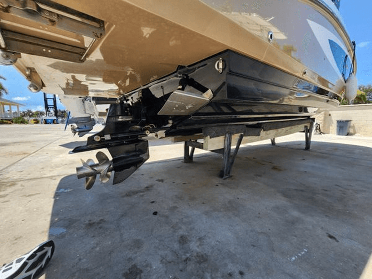 2015 Sea Ray 270 Sundeck