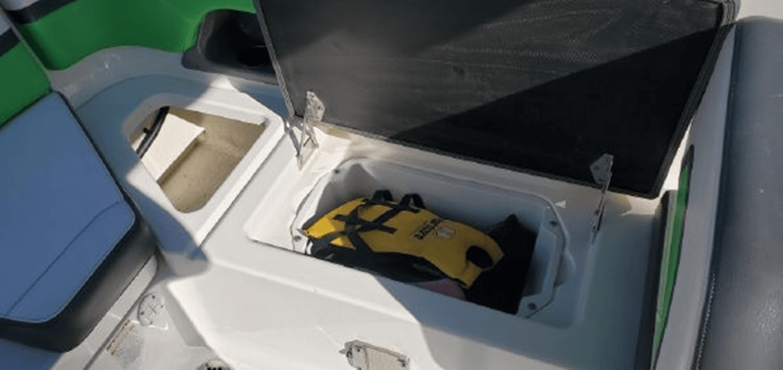 best yacht sales deals 2016 Chaparral Vortex 243 VRX - Chaparral