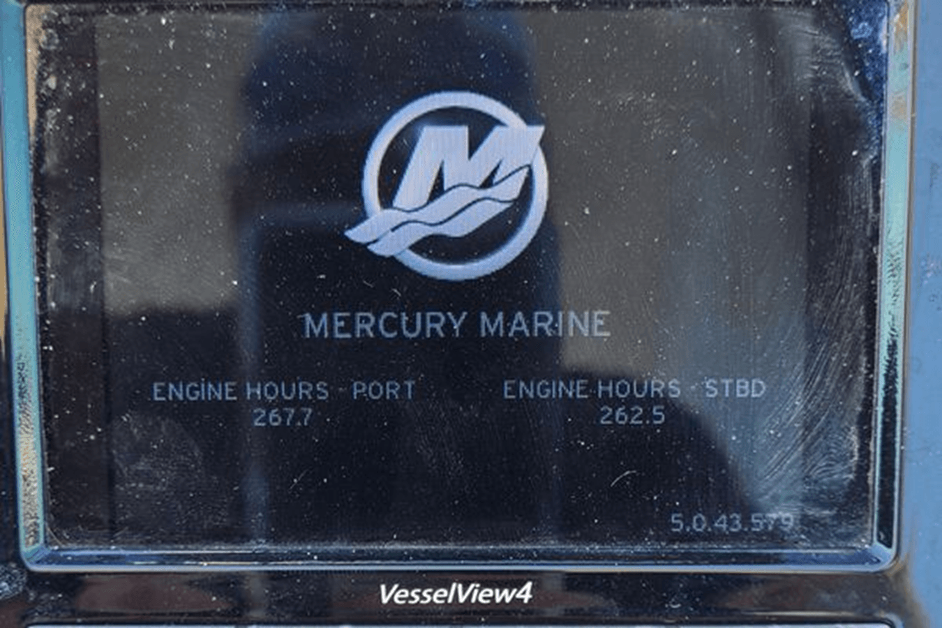 Buy a 2016 Sea Ray 330 Sundancer - SEA RAY at Shestakov Yacht Sales