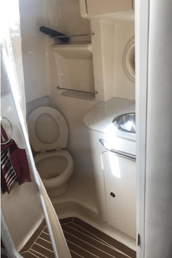 best yacht sales deals 2016 Sea Ray 330 Sundancer