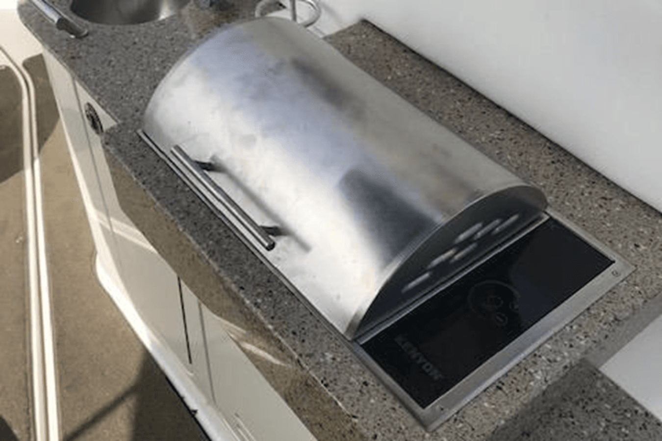 2016 Sea Ray 330 Sundancer 2016