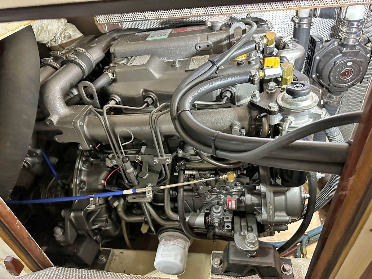 Продажа яхты NARWHAL 56