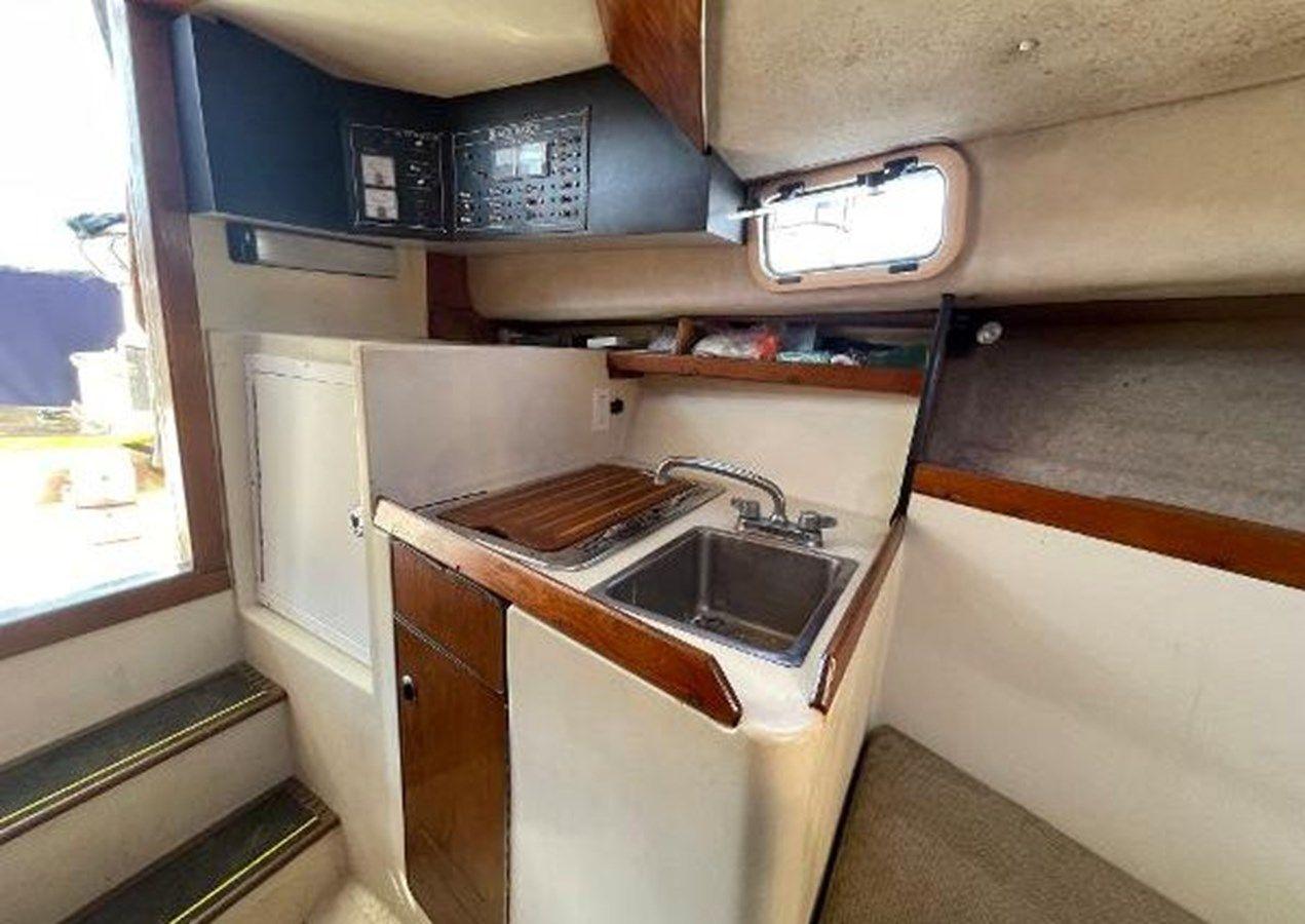 1989 Black Watch Express - BLACK WATCH yacht sale