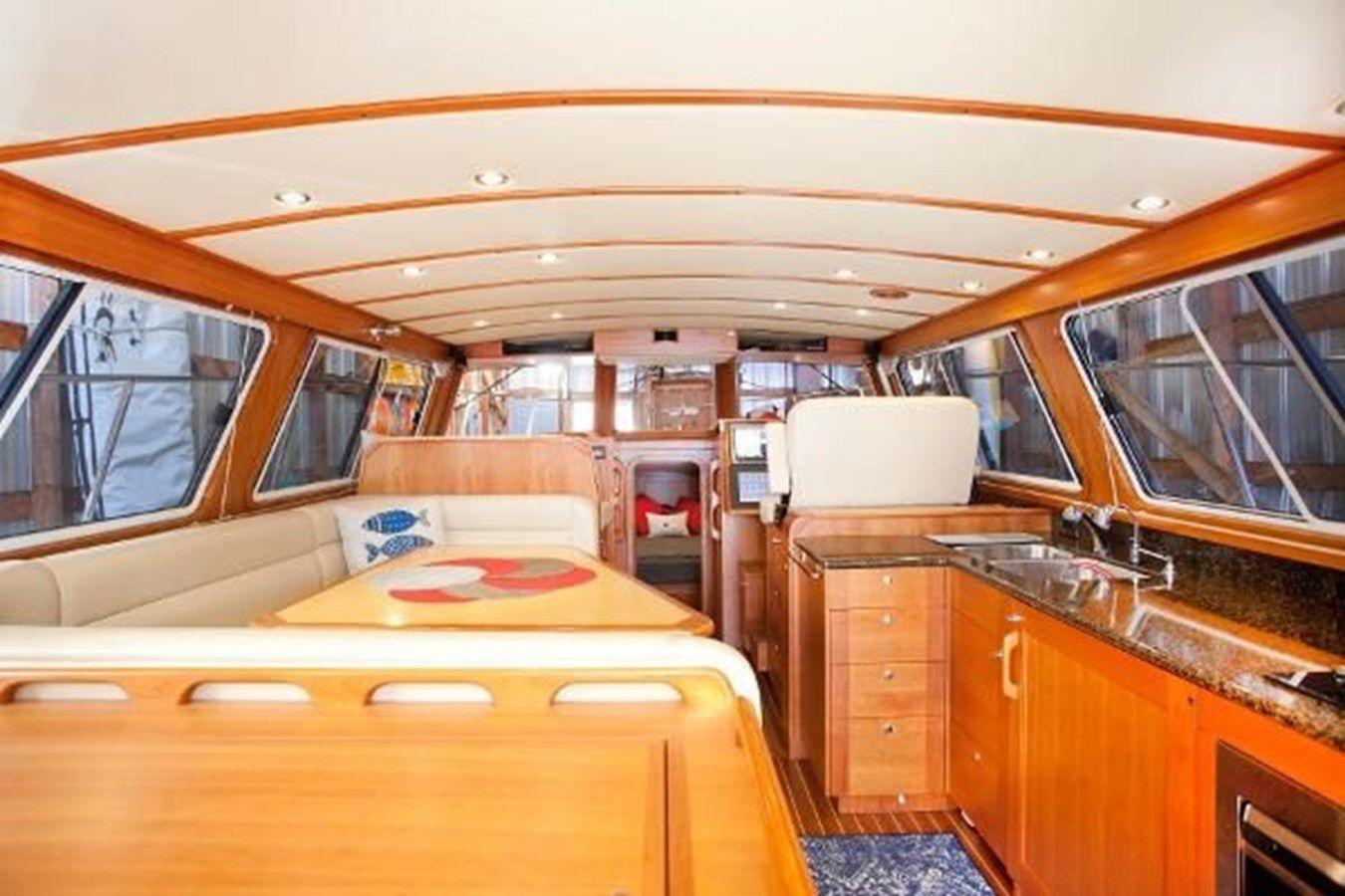 Лучшие предложения покупки яхты 2010 Costal Craft 400 IPS Coastal Cruiser