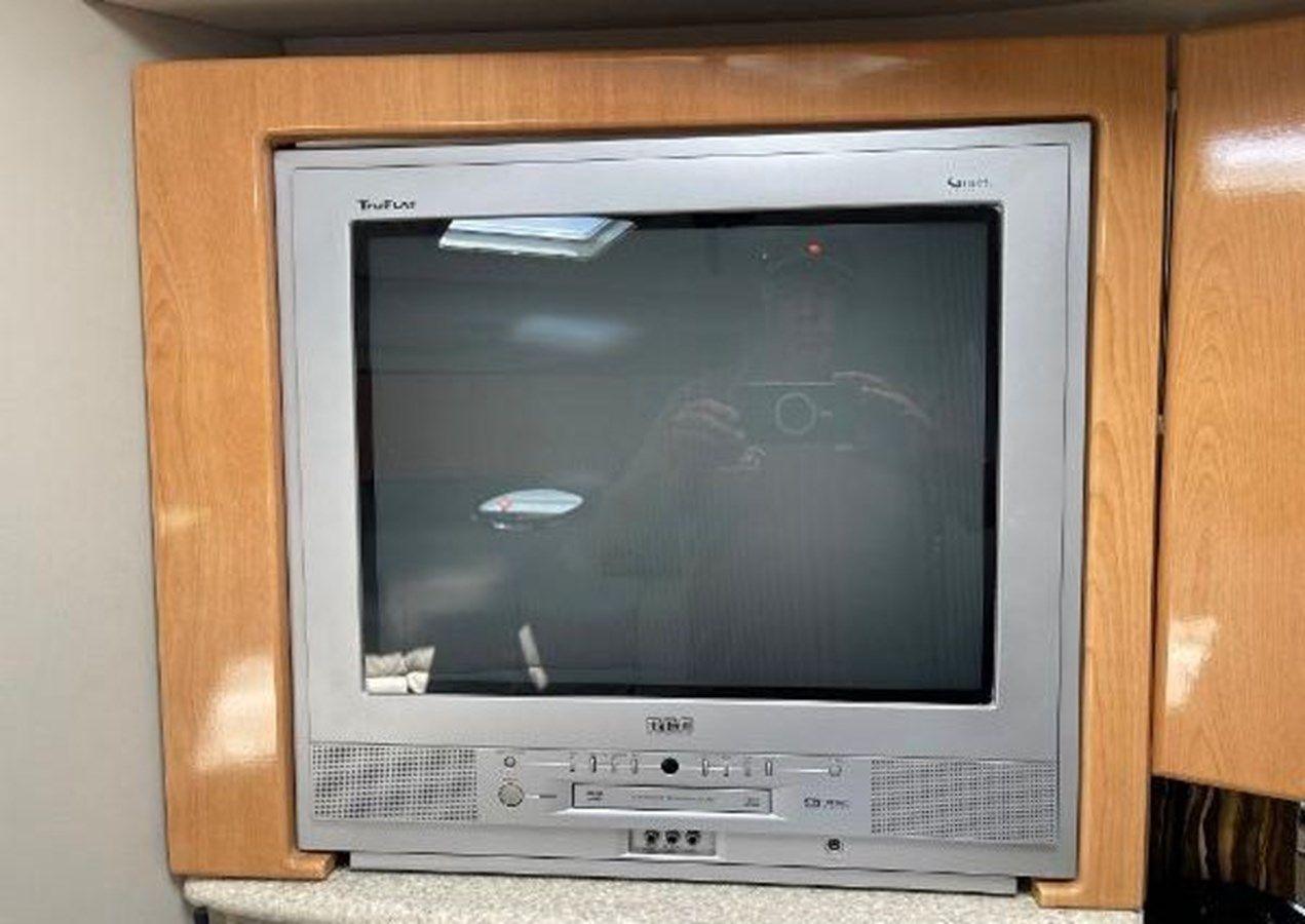 best yacht sales deals 2003 Formula 37 PC