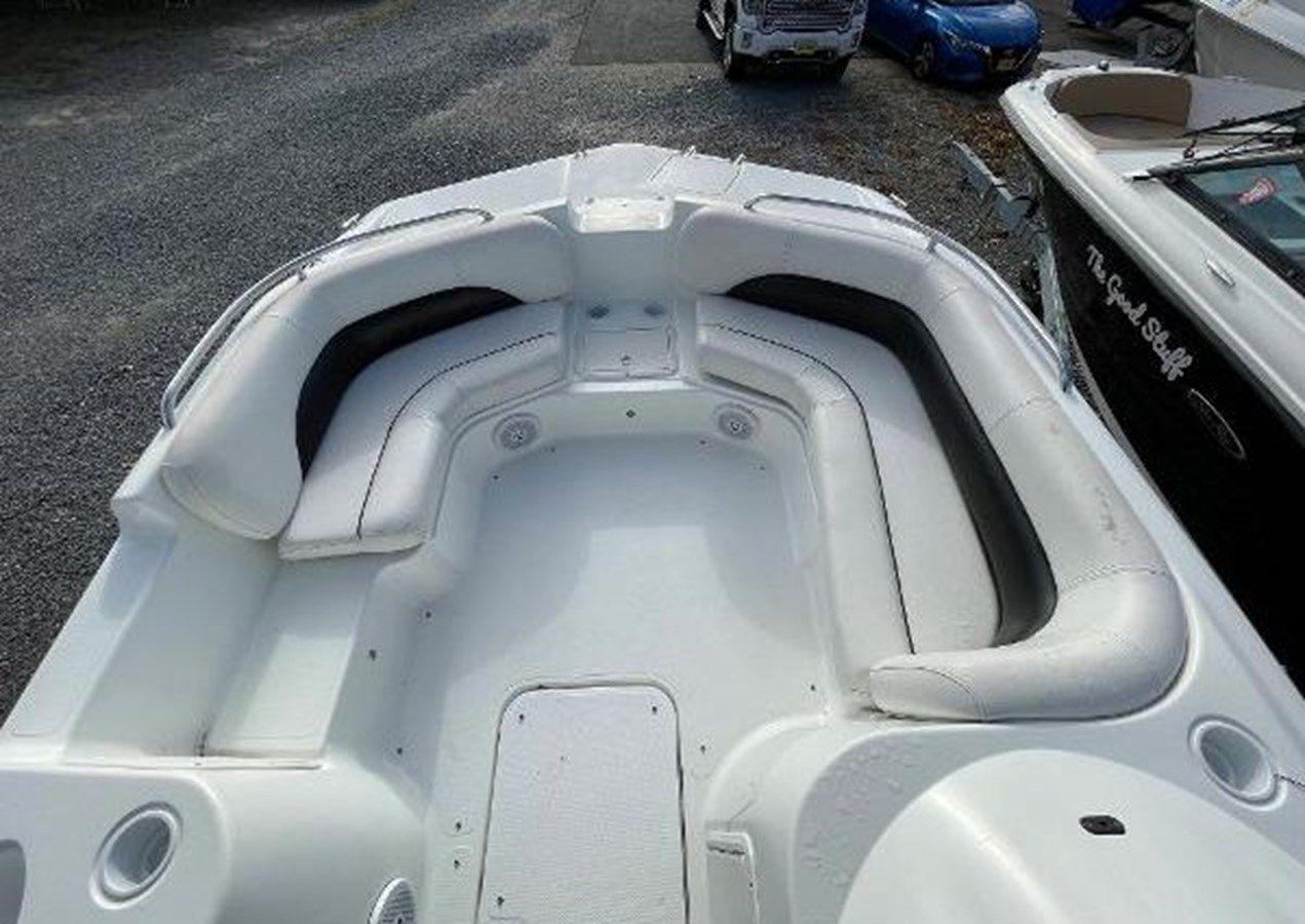 the best price on 2011 Hurricane 201 Sundeck 20
