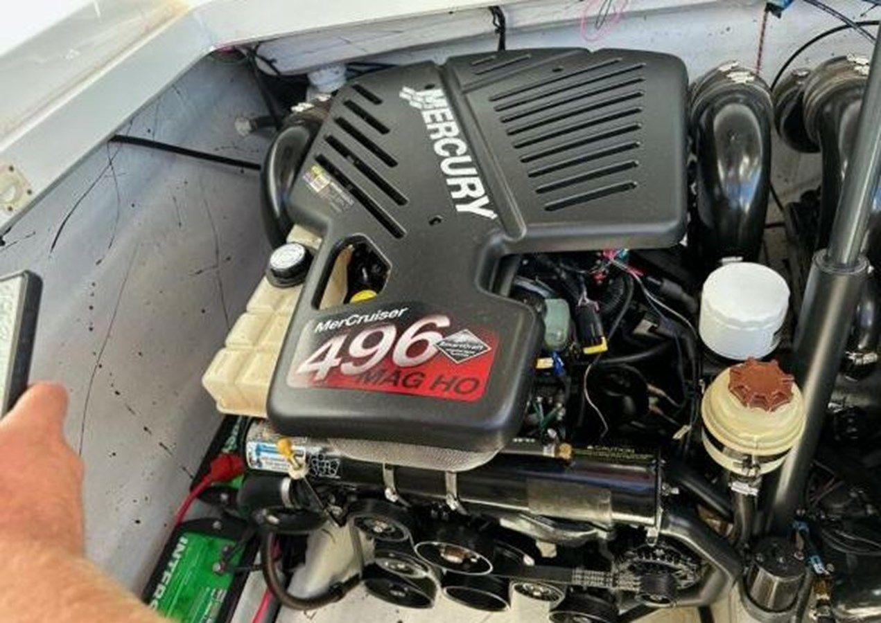 best yacht sales deals 2006 Kachina 34 Drone Mid Cabin Bow Rider 34