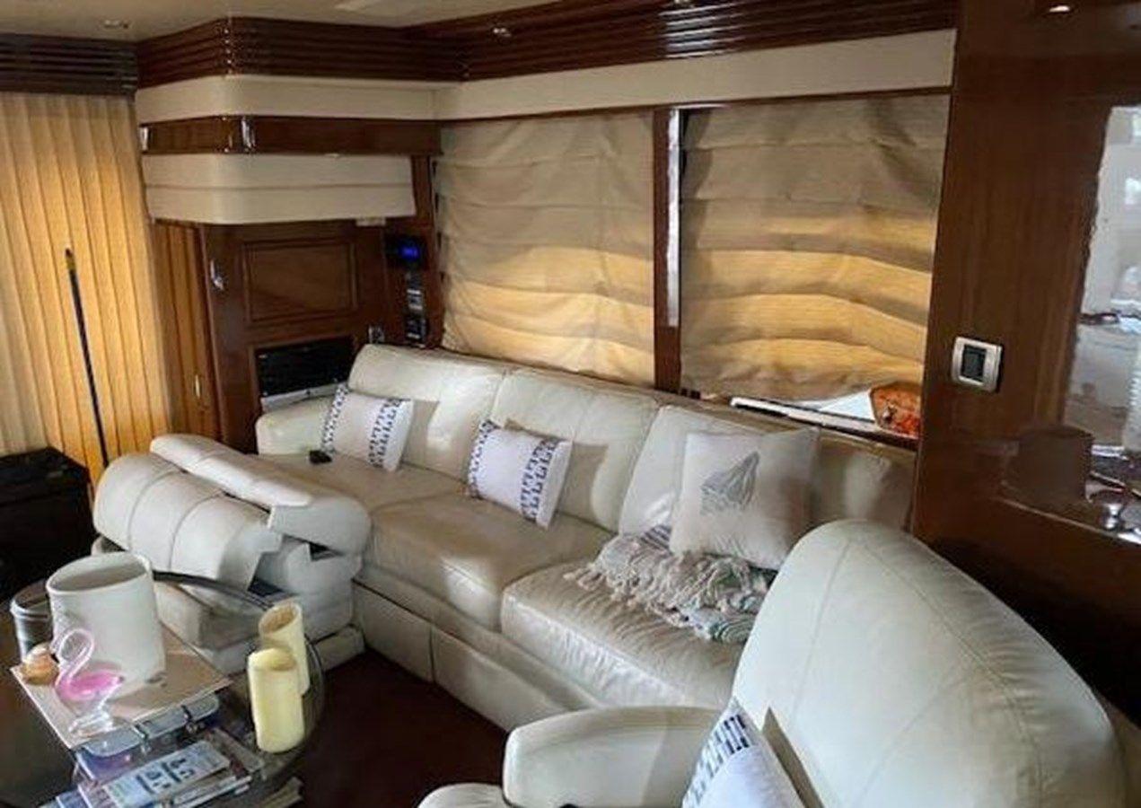 the best price on 2004 Marquis 65