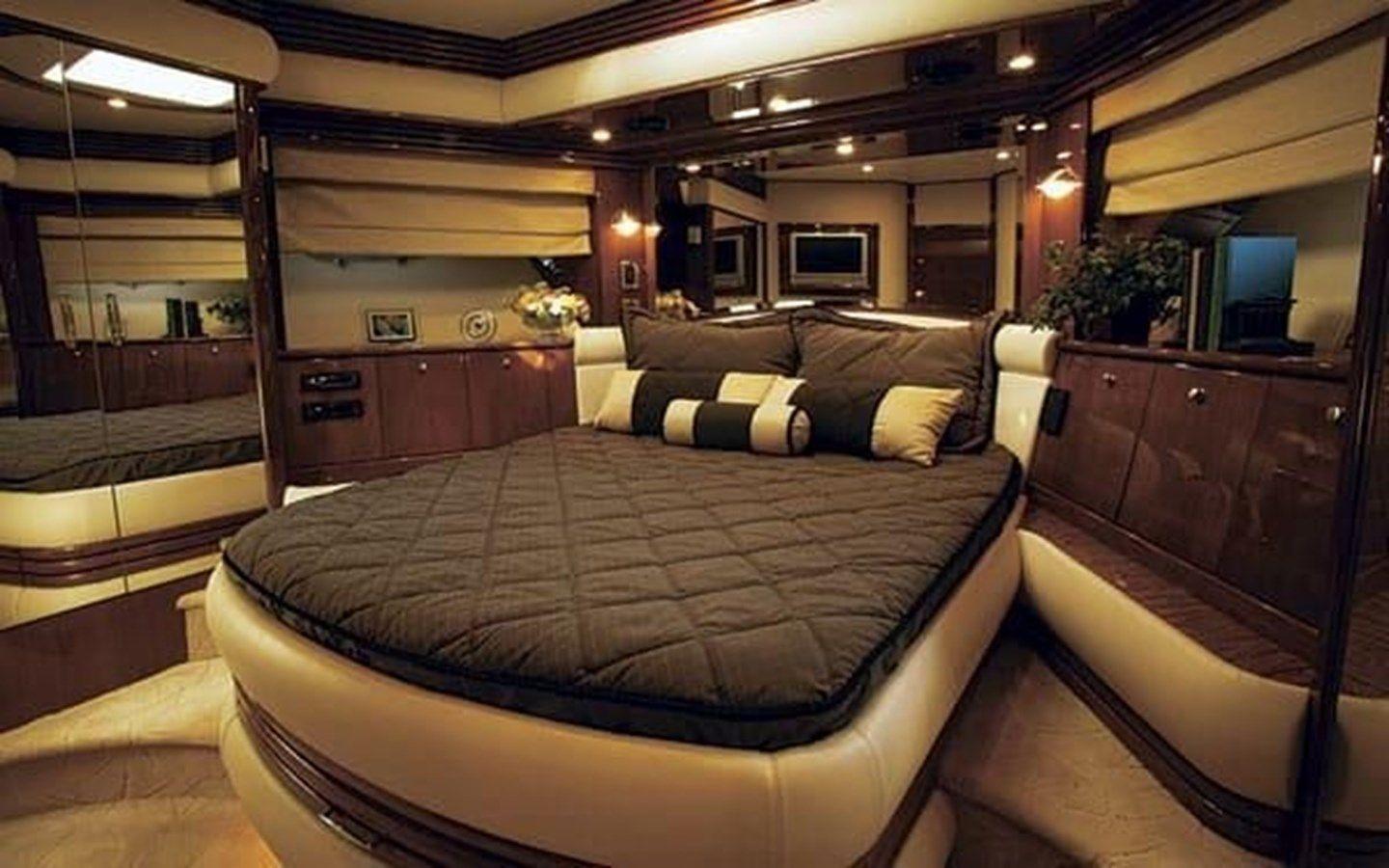 2004 Marquis 65 - Marquis yacht sale