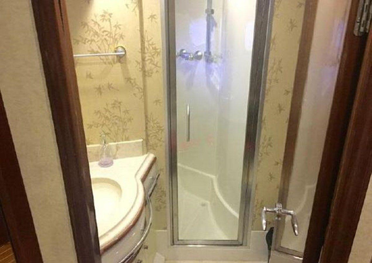 Buy a 2004 Marquis 65 2004 at Shestakov Yacht Sales