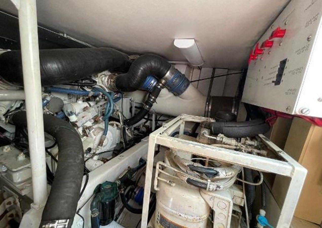 Buy a yacht 1999 Viking 50 Conv Sport Fisher  50 Conv Sport Fisher