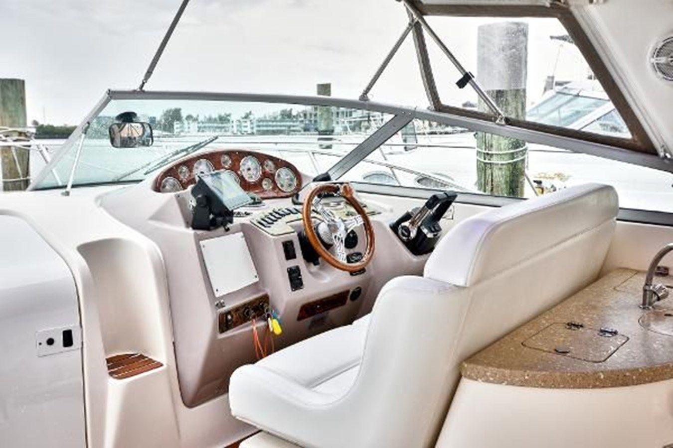 Buy a 2005 Rinker Fiesta Vee 342 - RINKER at Shestakov Yacht Sales