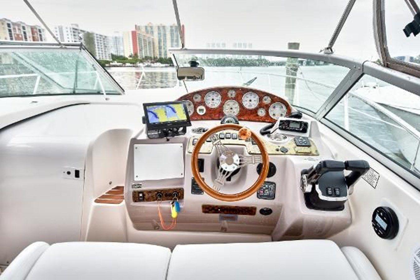 Buy a 2005 Rinker Fiesta Vee 342 - RINKER at Shestakov Yacht Sales