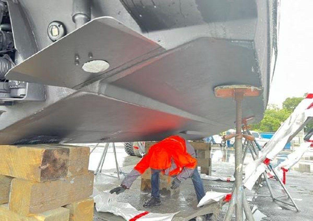 Buy a yacht 2005 Rinker Fiesta Vee 342 Fiesta Vee 342