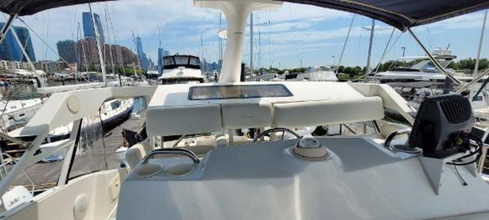 Купить 2000 SILVERTON 392 MOTOR YACHT - Silverton