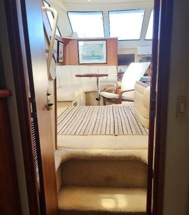 Лучшая цена на 2000 SILVERTON 392 MOTOR YACHT 2000