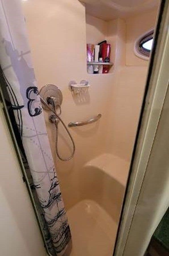 Лучшая цена на 2003 Sea Ray 390 Motor Yacht 41