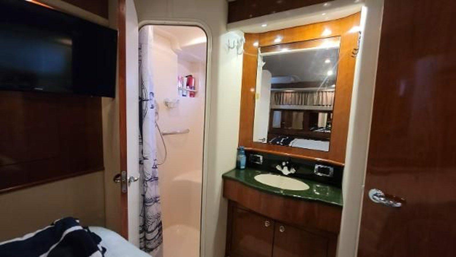 Лучшая цена на 2003 Sea Ray 390 Motor Yacht 390 Motor Yacht