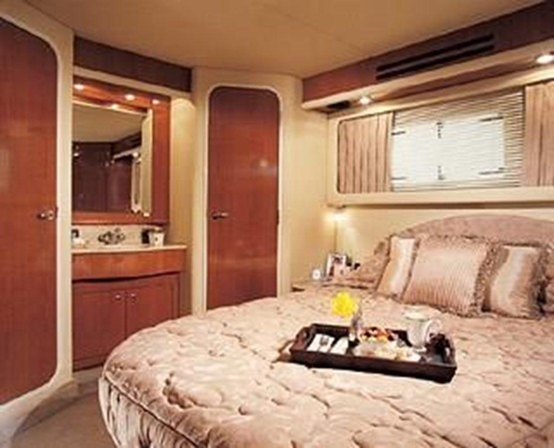 2003 Sea Ray 390 Motor Yacht - SEA RAY