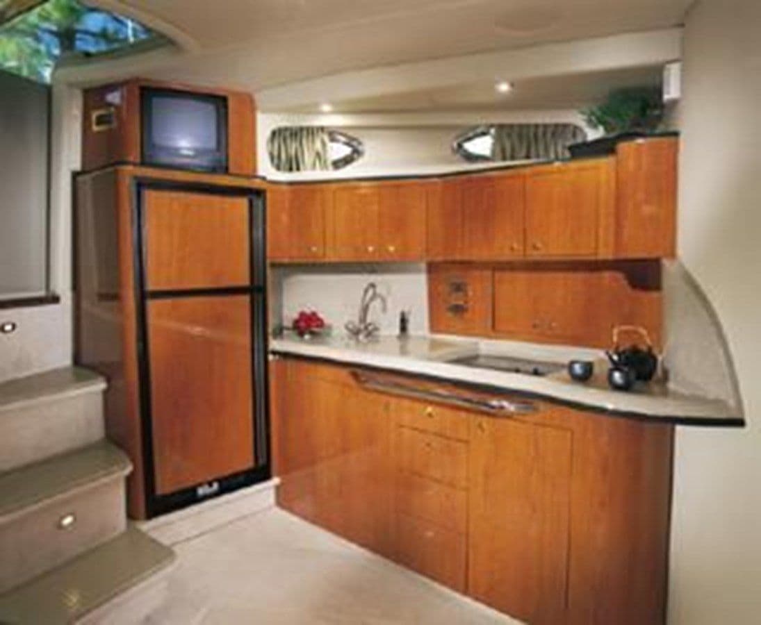 the best price on 2001 Sea Ray 410 Sundancer 45