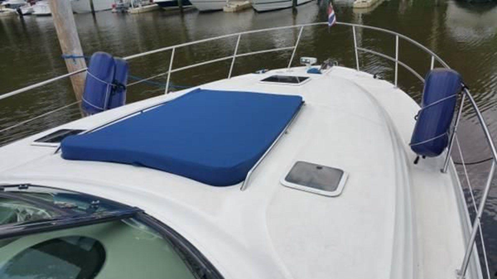 Buy a yacht 2001 Sea Ray 410 Sundancer - SEA RAY