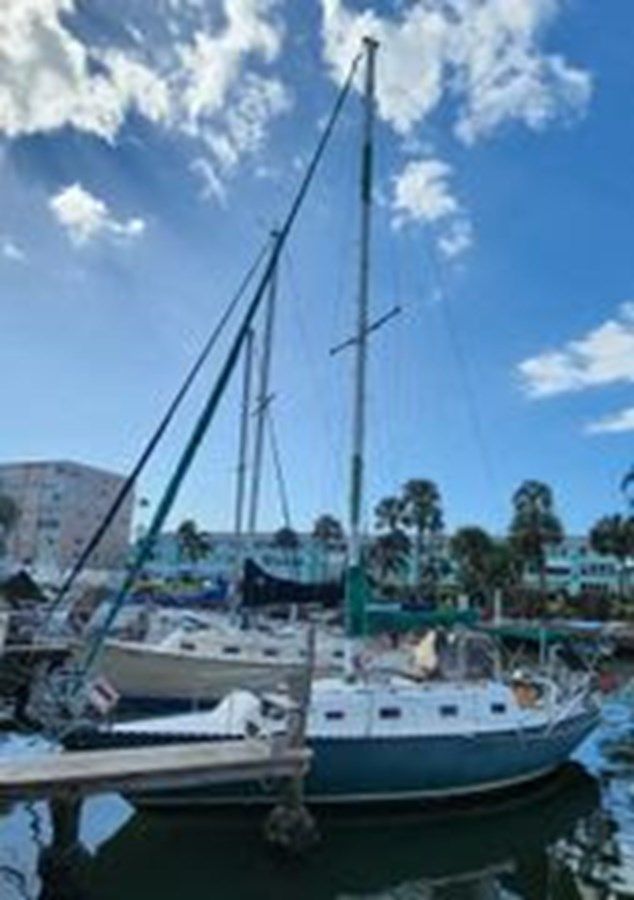 Buy a Serene 33 at Shestakov Yacht Sales