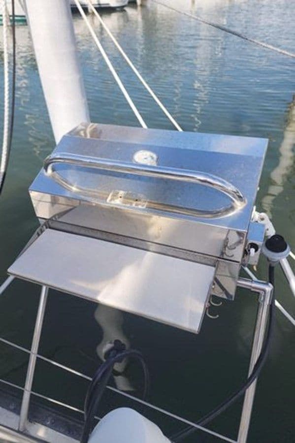 best yacht sales deals Serene 32