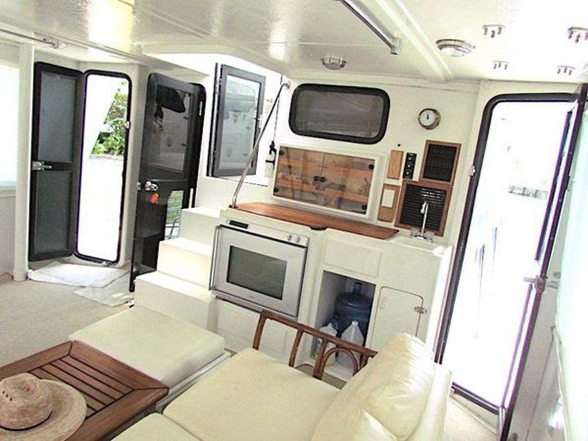 Buy a 1997 Hyatt 55 - HYATT at Shestakov Yacht Sales