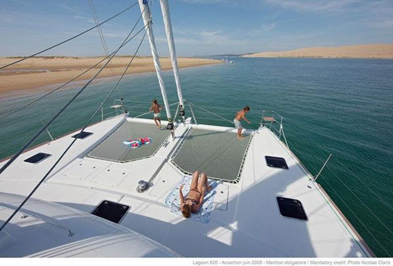 Купить яхту 2015 Lagoon 620 2015 в Shestakov Yacht Sales