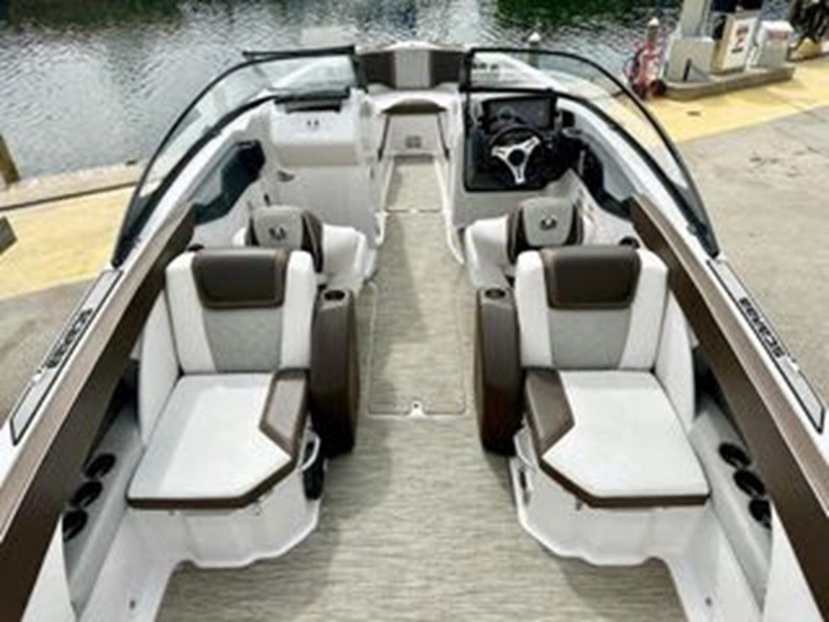 2019 Scarab 255 ID Open price