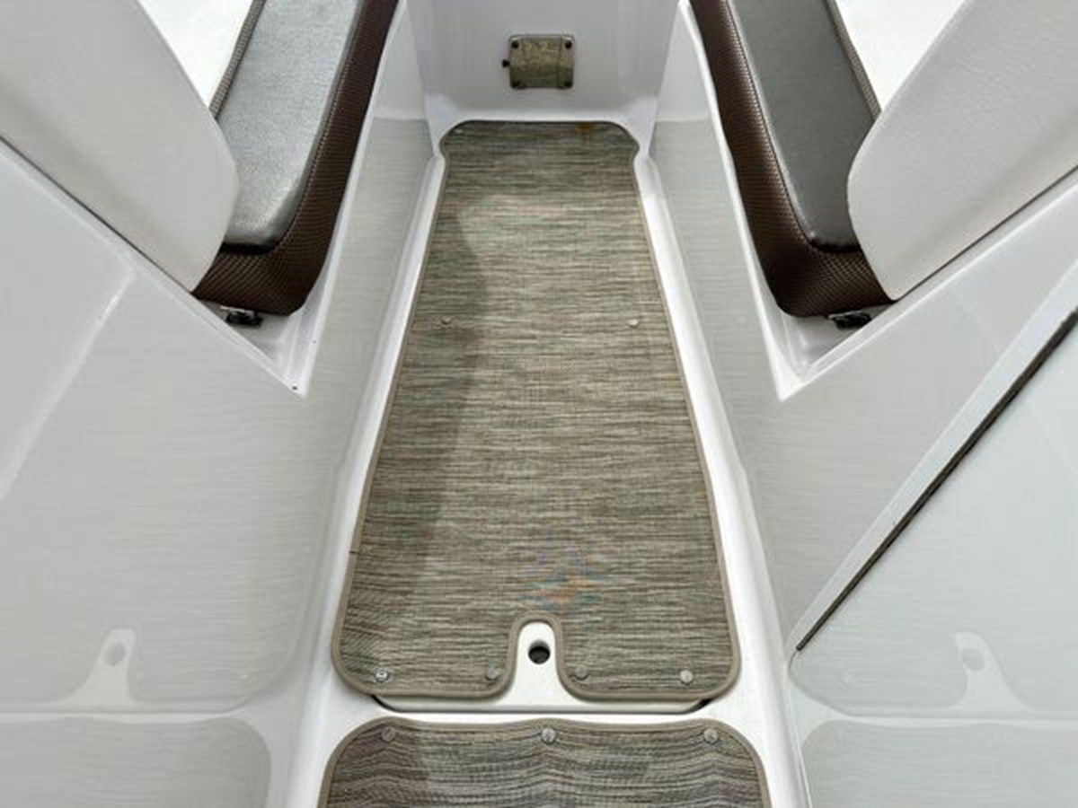 best yacht sales deals 2019 Scarab 255 ID Open - SCARAB