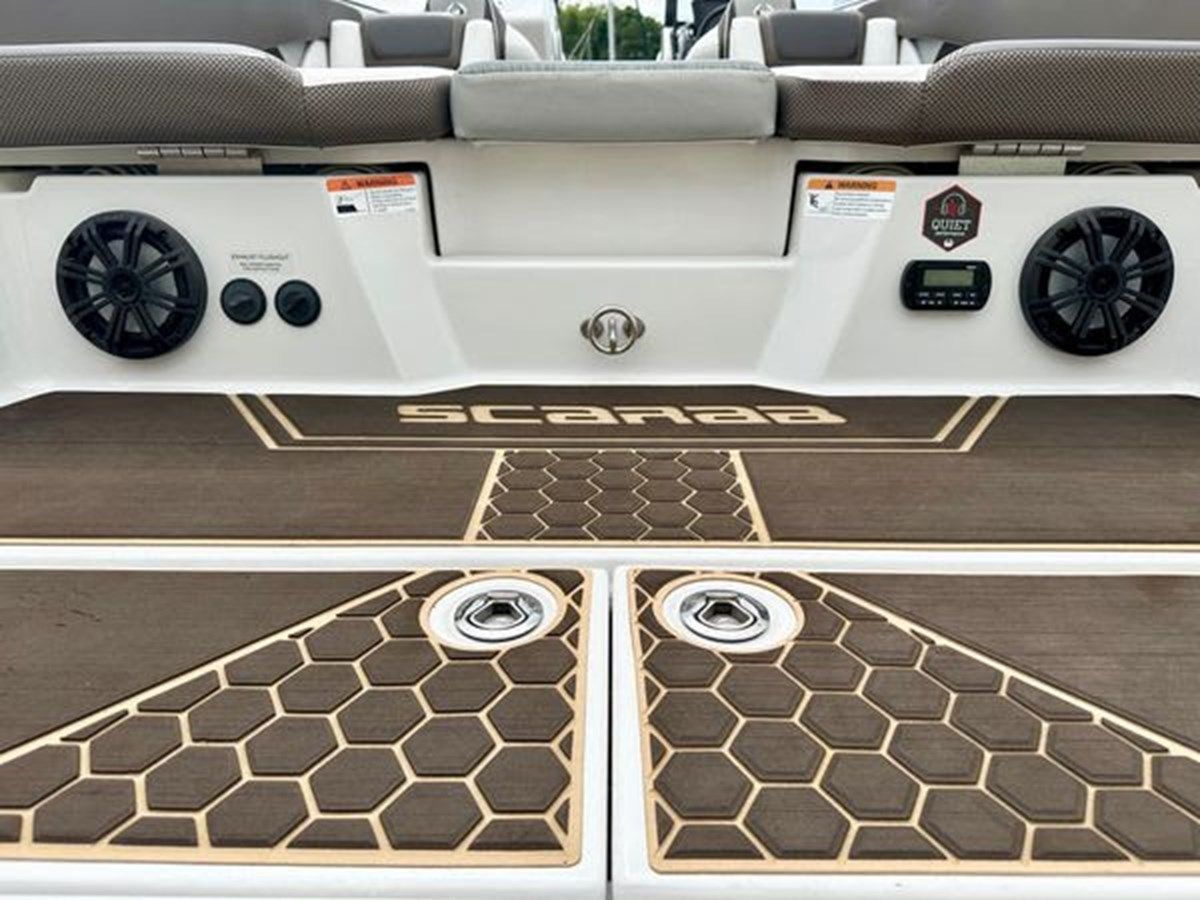 2019 Scarab 255 ID Open 25 yacht sale