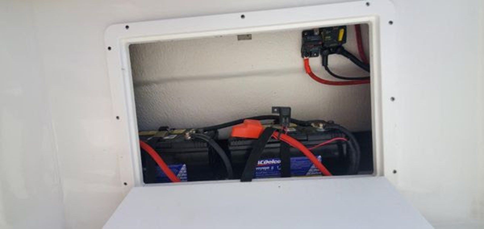 Buy a yacht 2021 Cape Horn 22 OS 22 OS