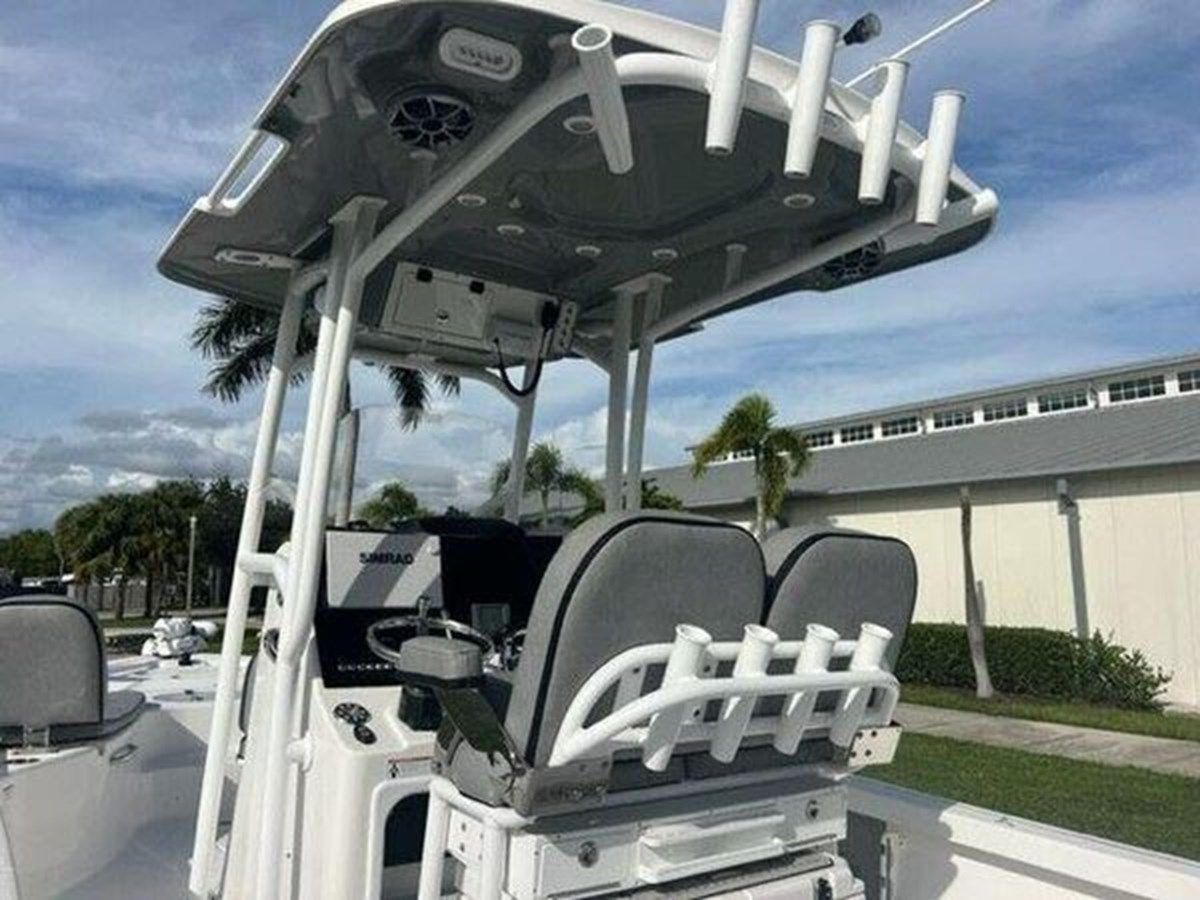 the best price on 2021 Sea Pro 248 Bay 2021