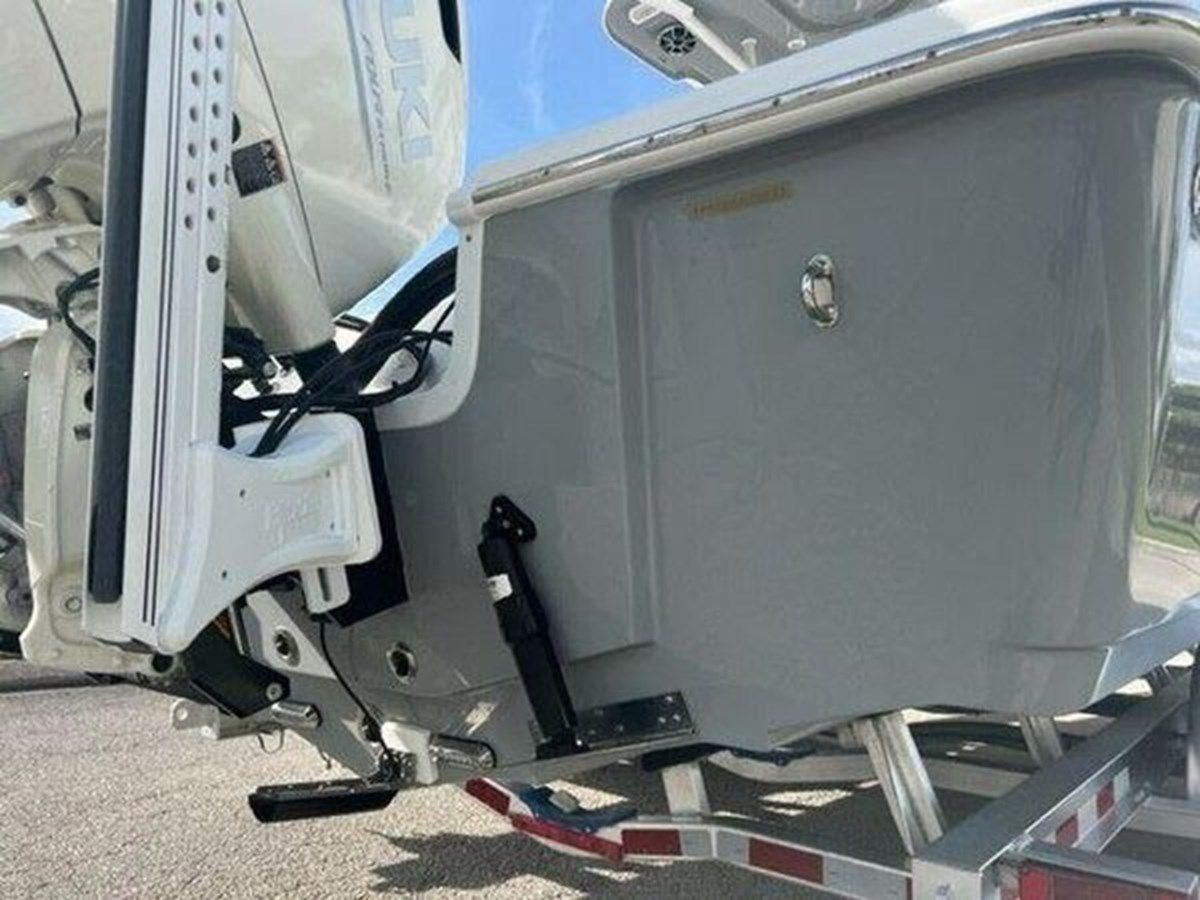 2021 Sea Pro 248 Bay 248 Bay